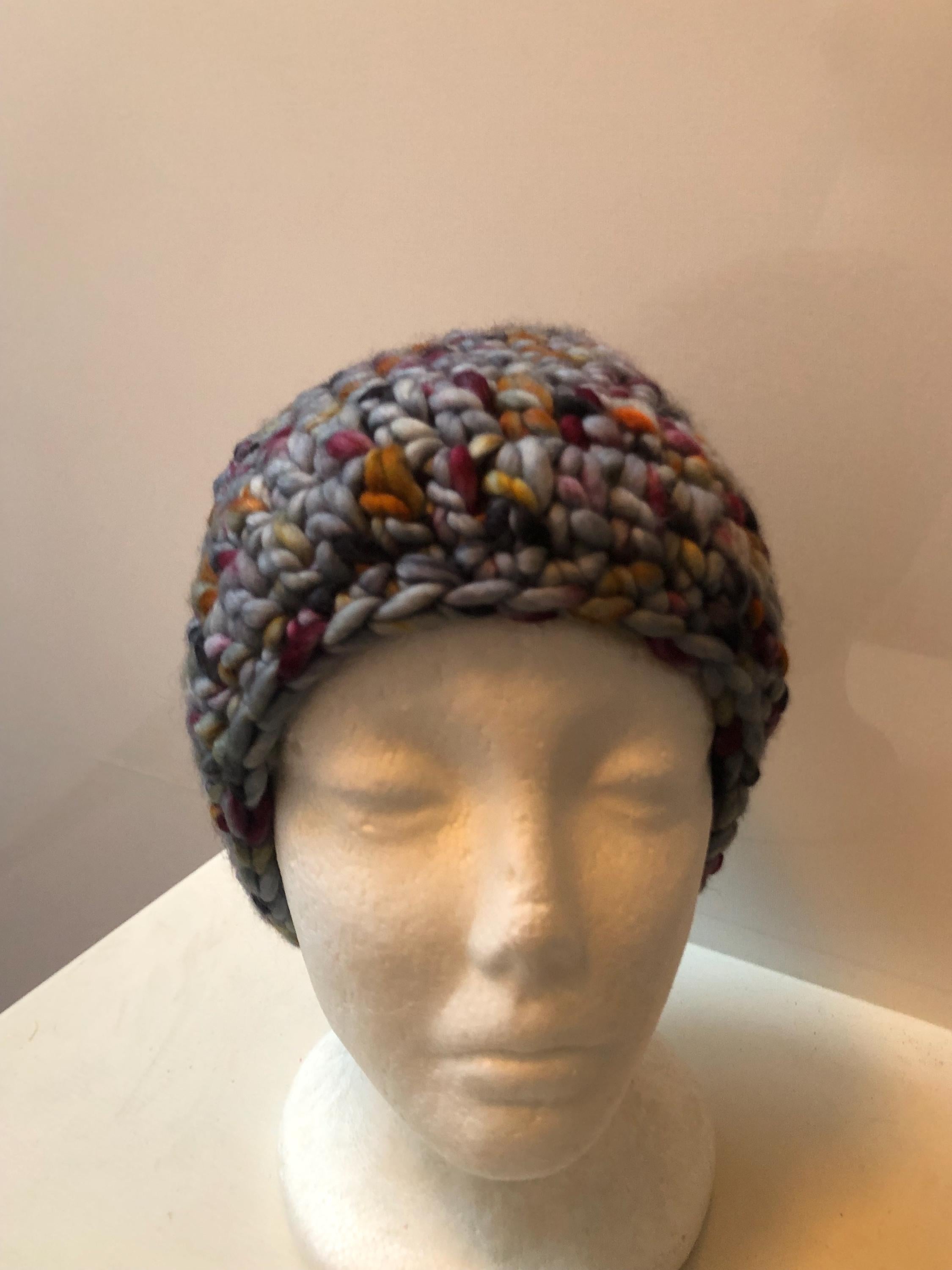 gray burgandy cap, gray skull cap, gray beanie, gray red hat, crochet cap, chunky cap, gift for him, warm cap, gift hat "comfort"